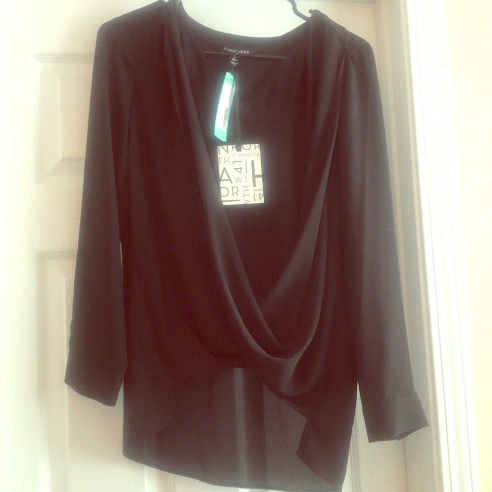 41 Hawthorn Black blouse with scoop neck small